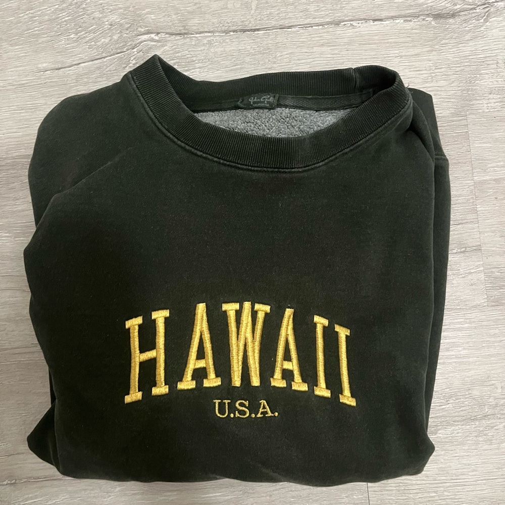 Hawaii U.S.A. Black Sweater